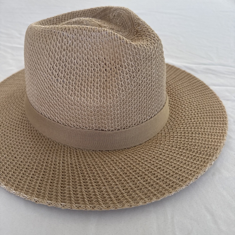 Women's Tan Straw Wide Brim Panama Beach Roll Up Bucket Hat Cap Size OS